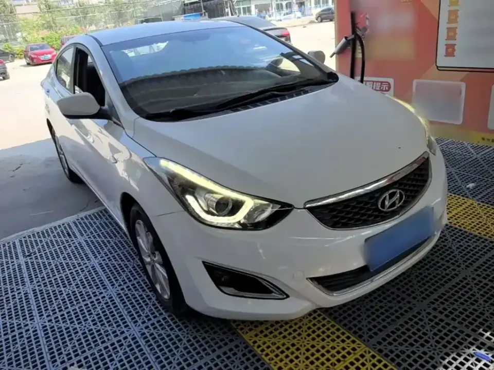Hyundai Elantra Langdong