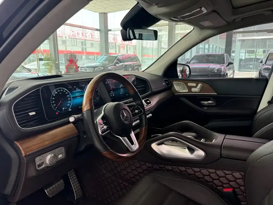 Mercedes-Benz GLS