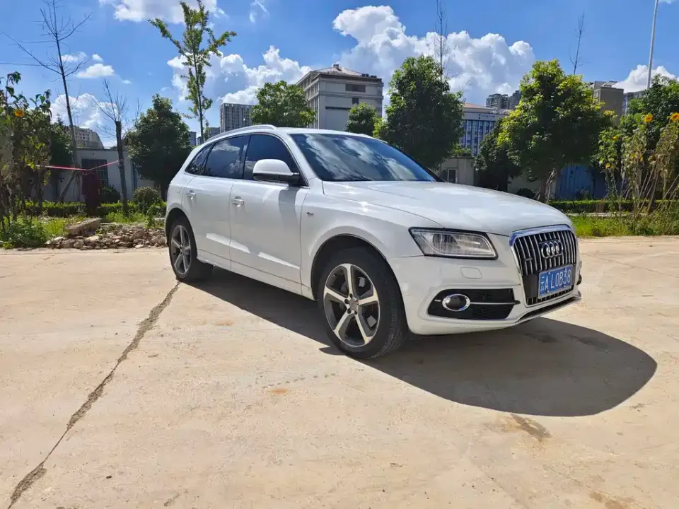Audi Q5 (Import)