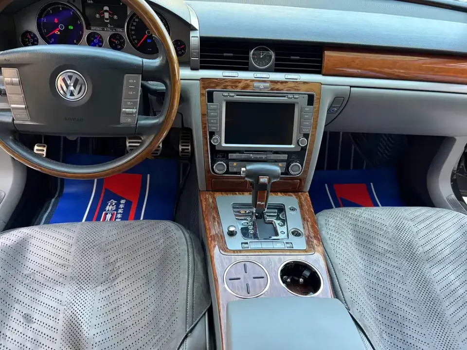 Volkswagen Phaeton
