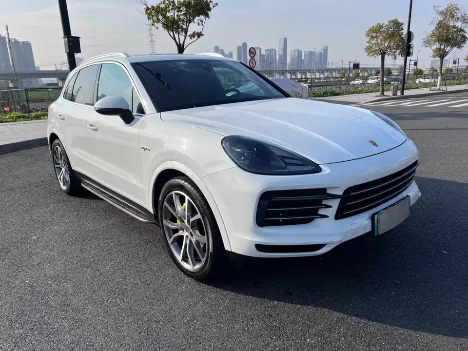 Porsche Cayenne Hybrid