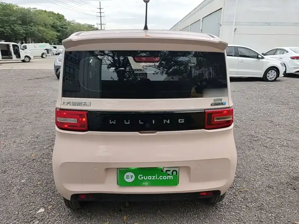 Wuling MINIEV