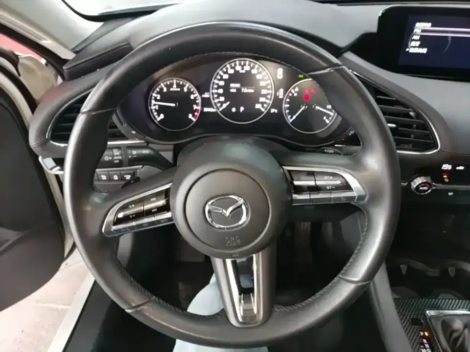 Mazda 3 Axela