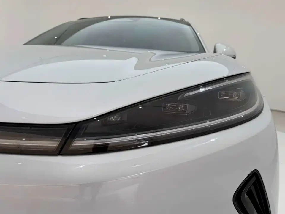 BYD Sealion 05 EV