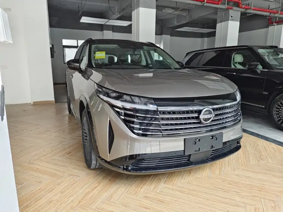 Nissan Teramont