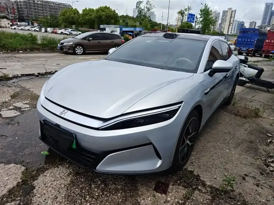 BYD Han L