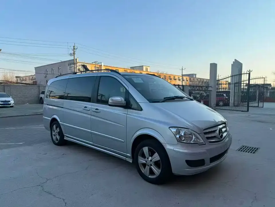 Mercedes-Benz Viano