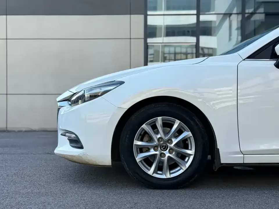 Mazda 3 Axela
