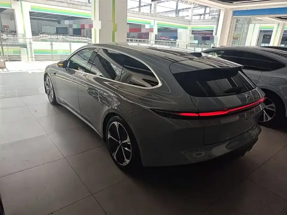 Nio ET5T