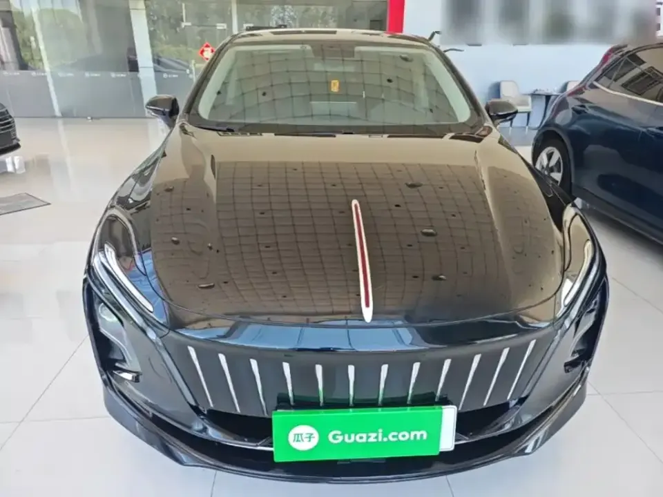 Hongqi Hongqi E-QM5