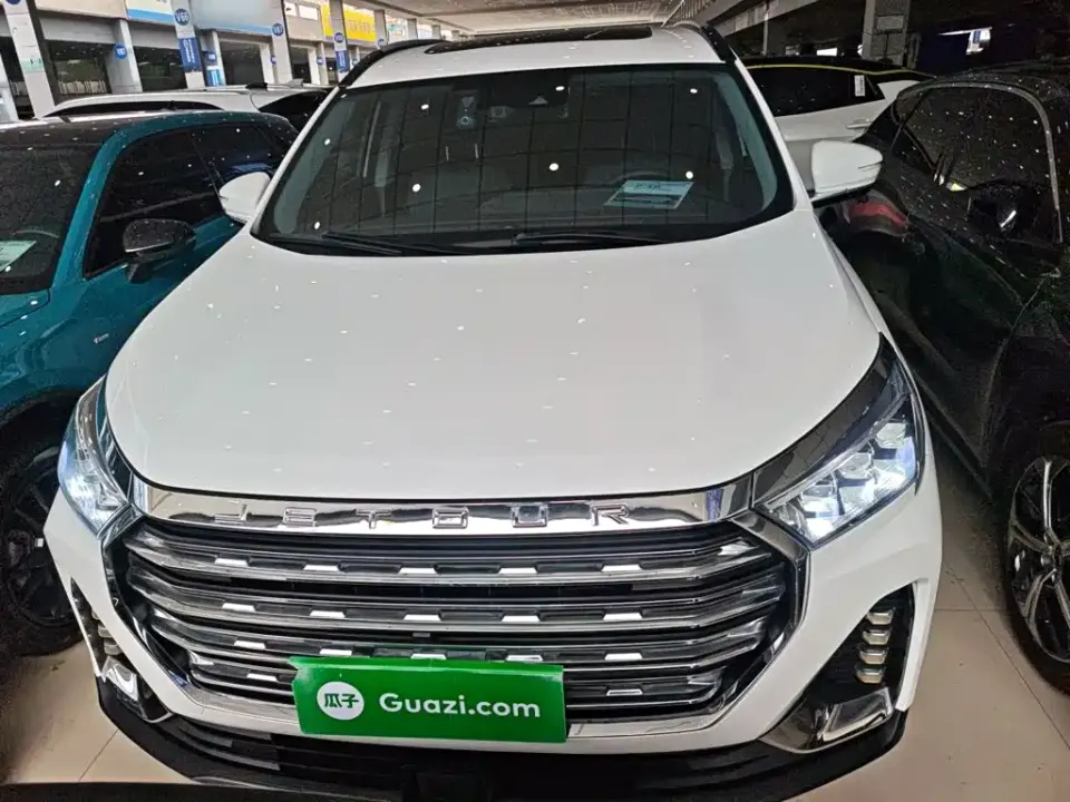 Jetour X90