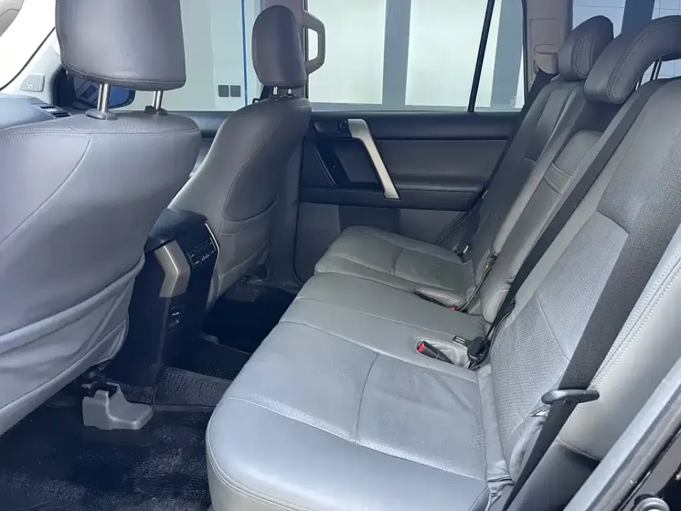 Toyota Prado (Import)