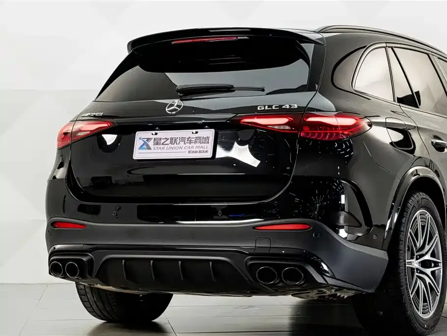 Mercedes-Benz GLC AMG