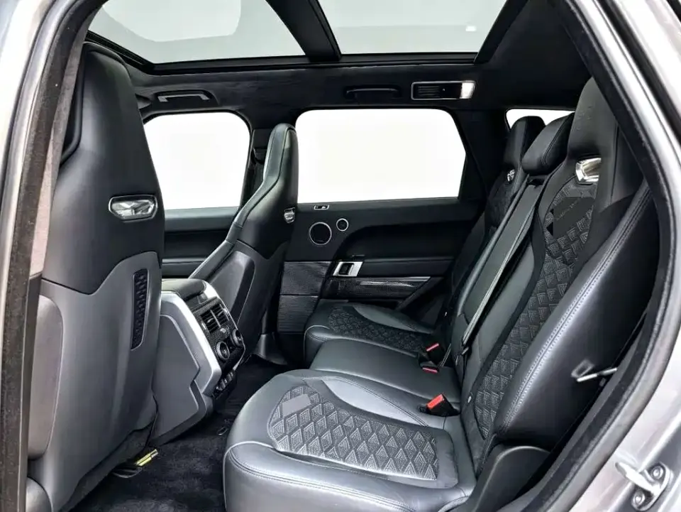 Land Rover Sport