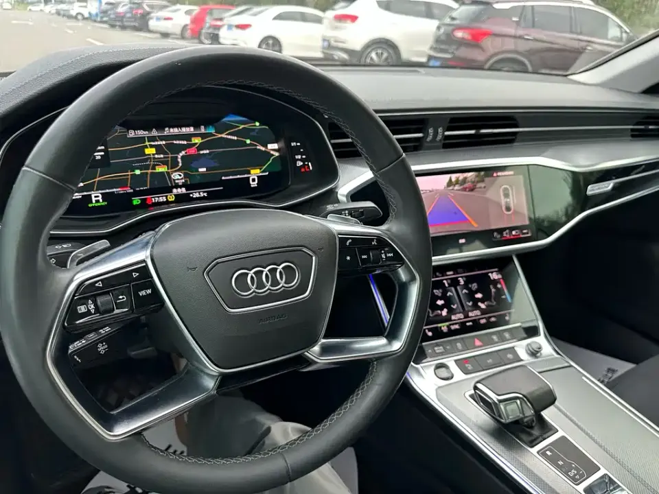Audi A7L