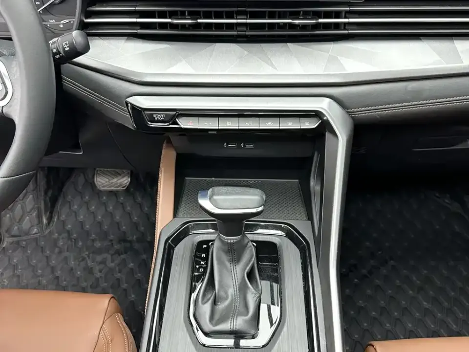 Geely Vision X6