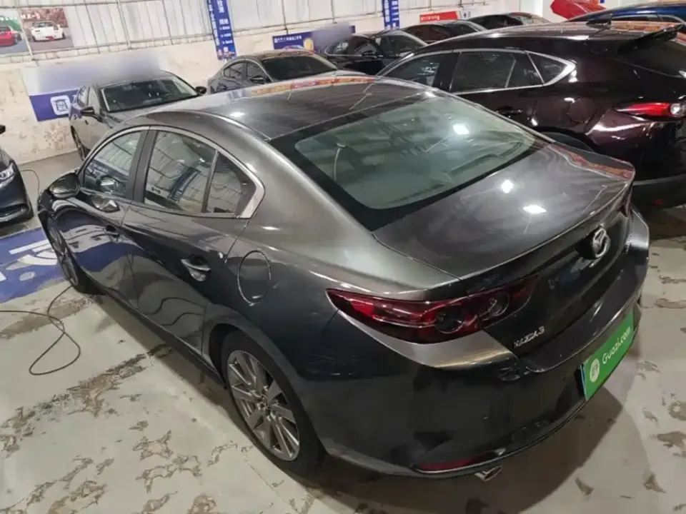 Mazda 3 Axela