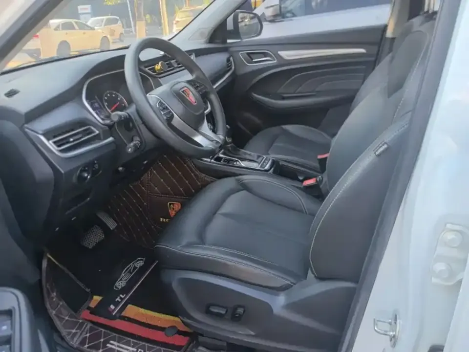 Roewe RX3