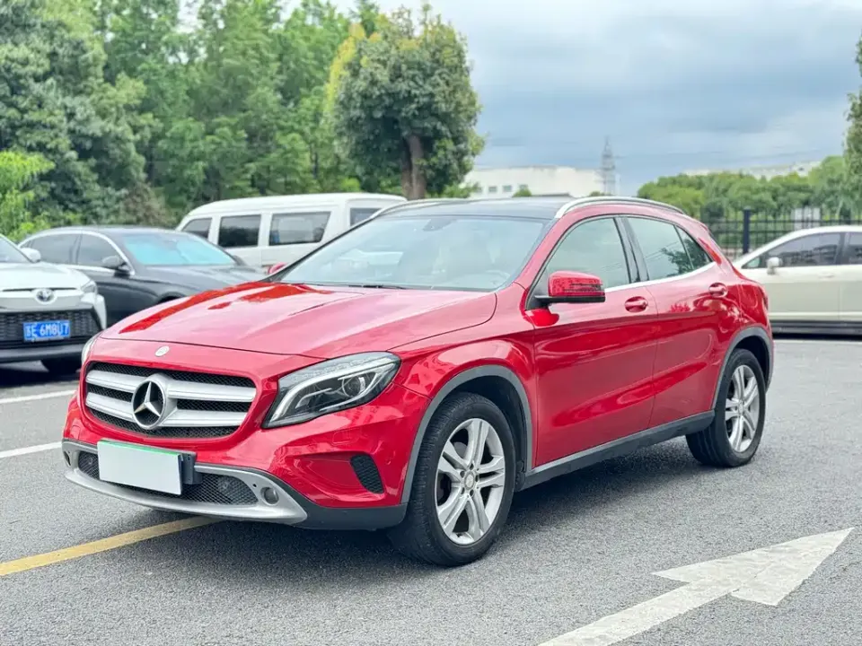Mercedes-Benz GLA (Import)