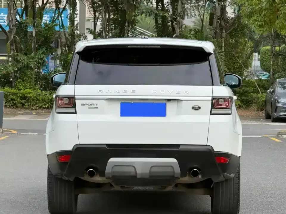 Land Rover Sport