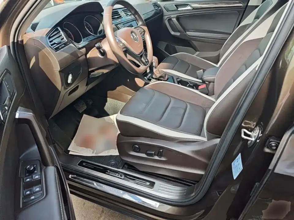 Volkswagen Tiguan L