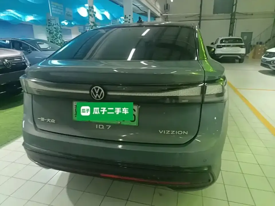 Volkswagen ID.7 VIZZION