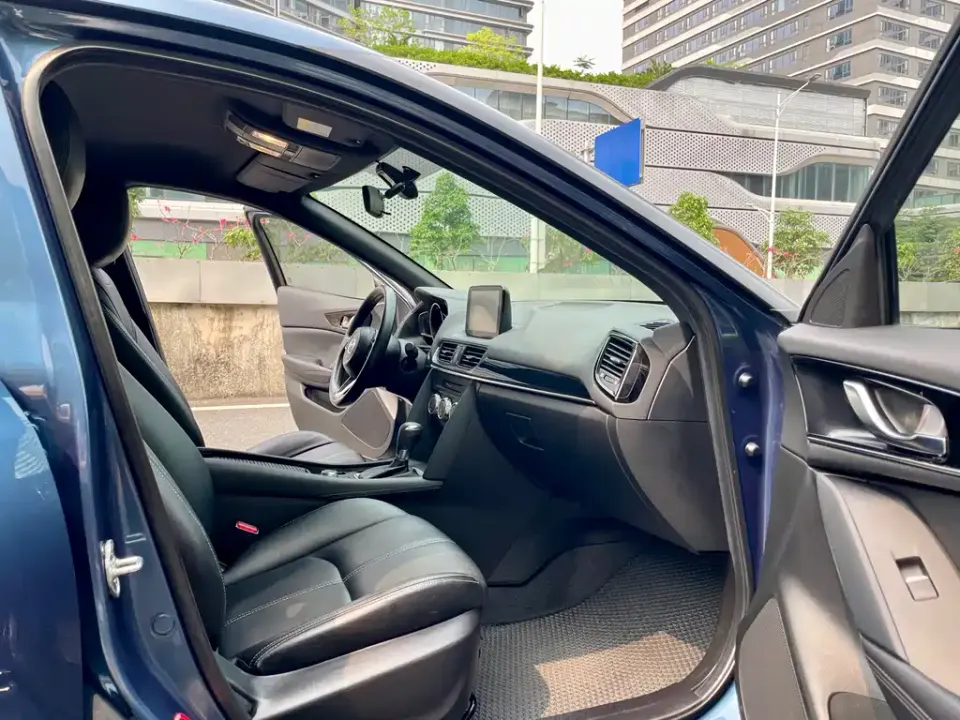 Mazda CX-4
