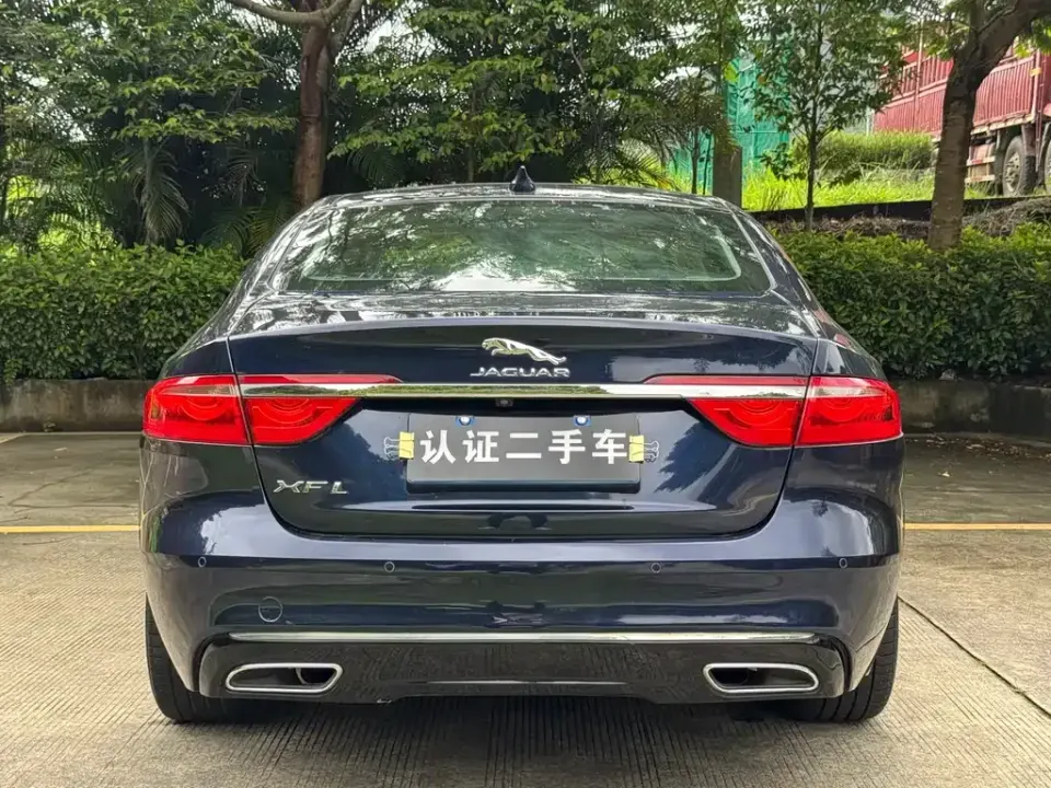 Jaguar XFL