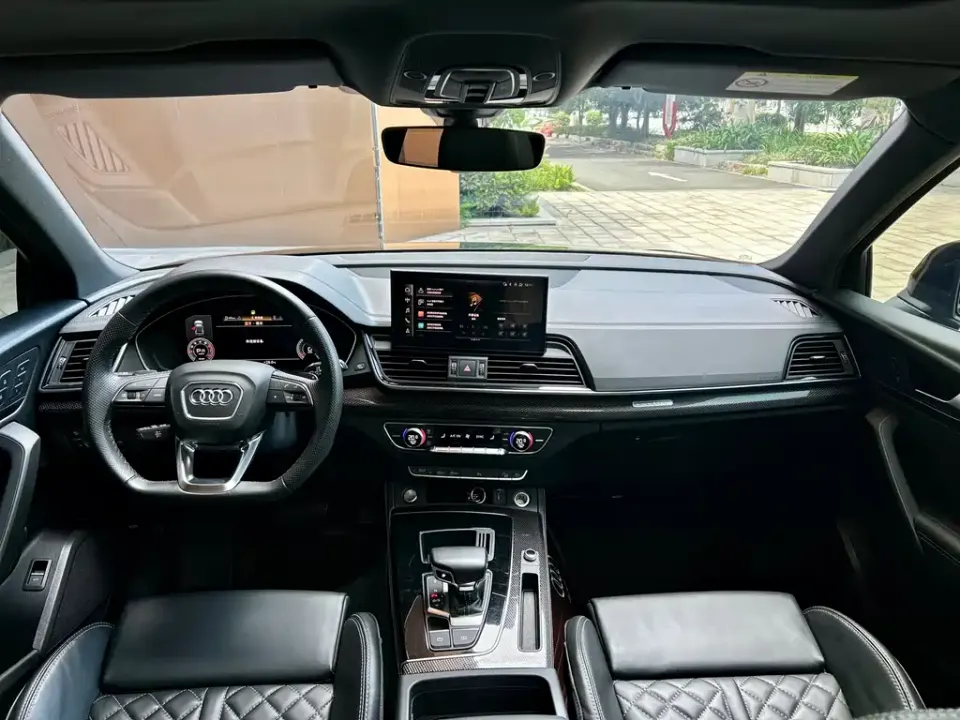 Audi Q5L Sportback