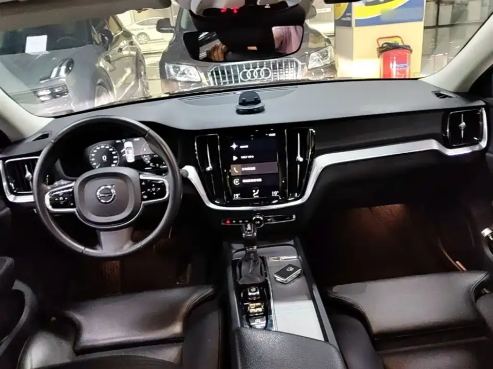 Volvo S60