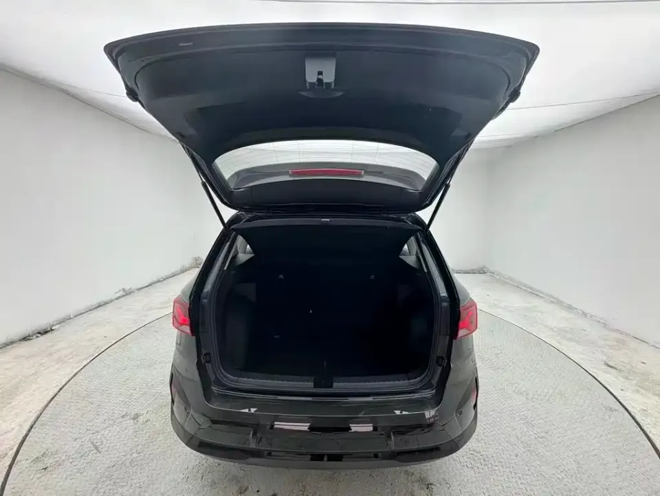 Jetta VS5