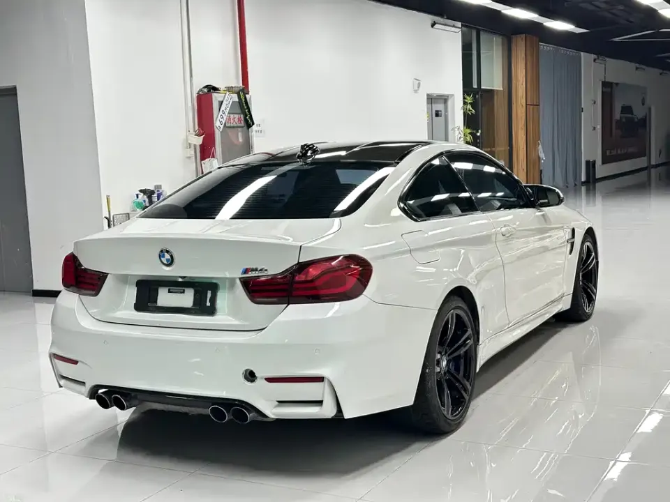 BMW M4