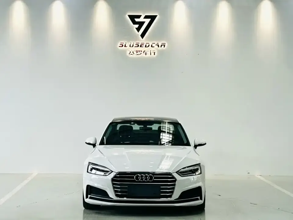Audi A5 (Import)