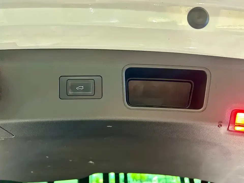 AITO AITO M5