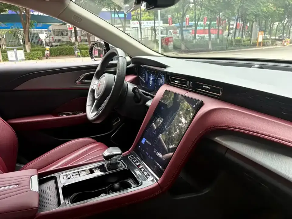 Hongqi Hongqi H5