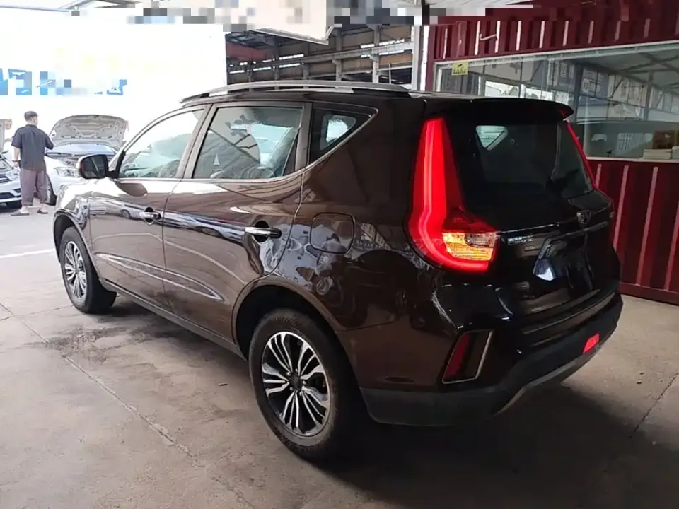 Geely Vision X6