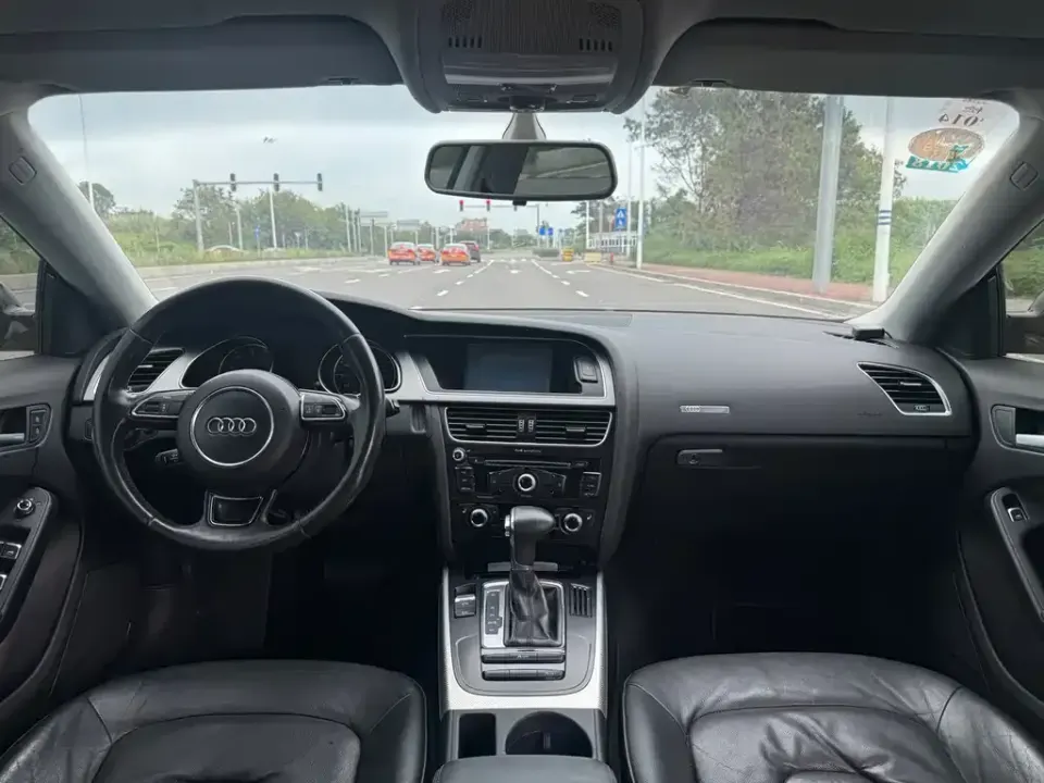 Audi A5 (Import)