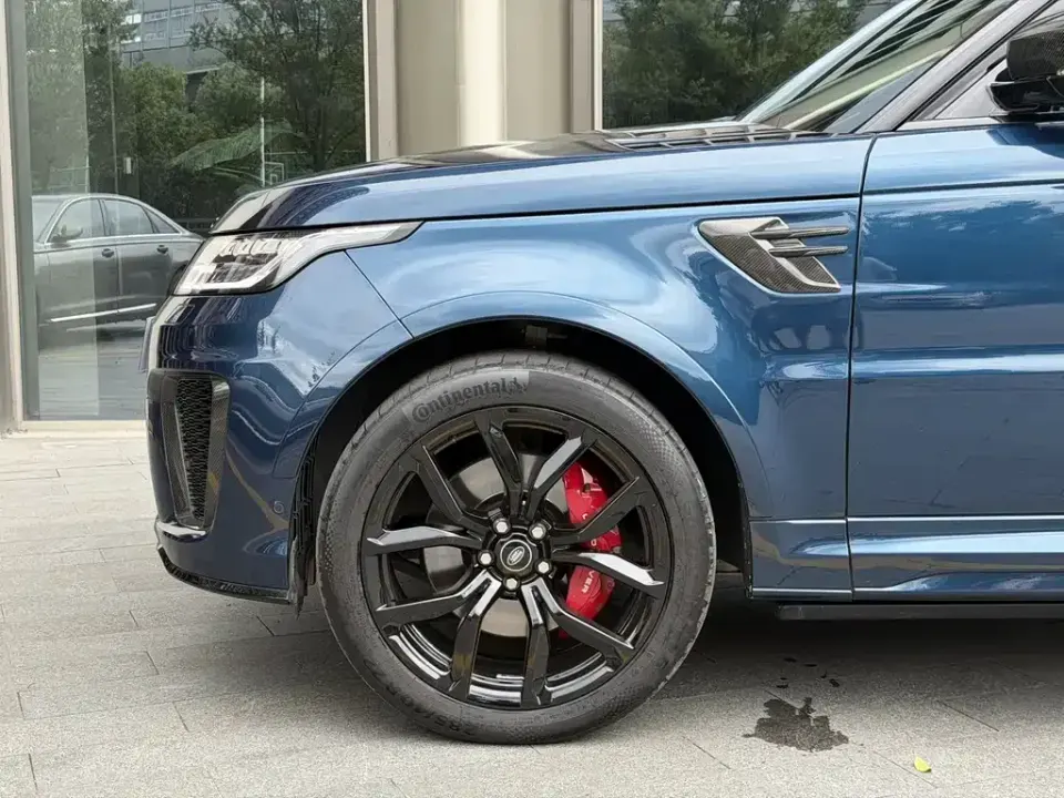 Land Rover Sport