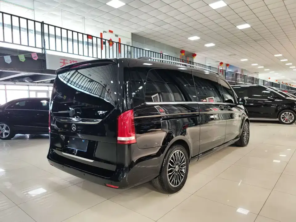 Mercedes-Benz V-Class