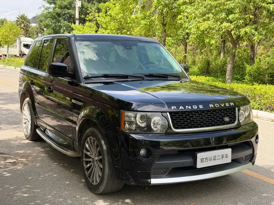 Land Rover Sport