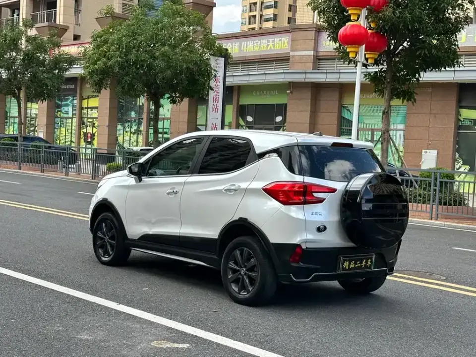 BYD Yuan EV