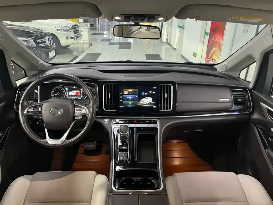 GAC Trumpchi M8