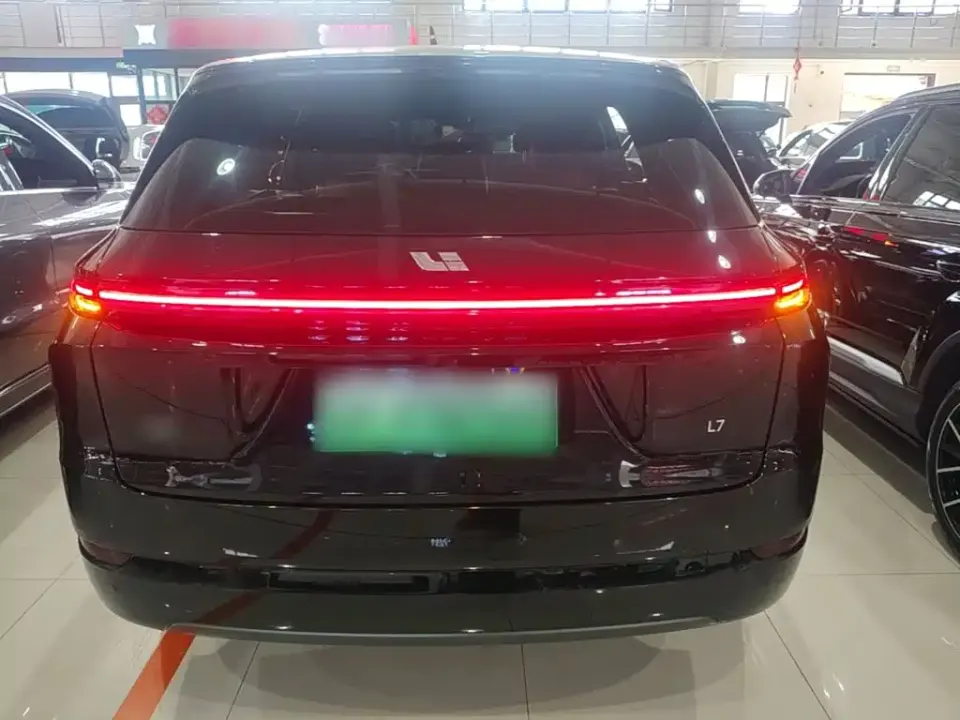 Li Li L7