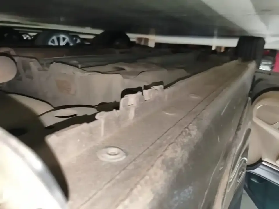Roewe 950