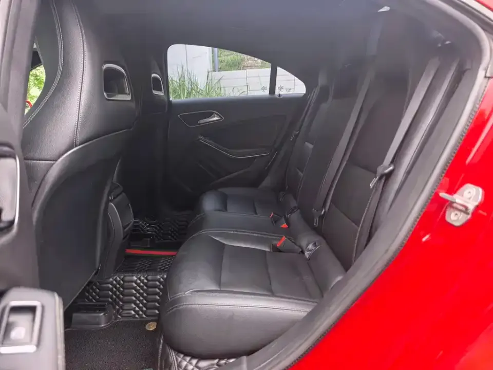 Mercedes-Benz CLA (Import)