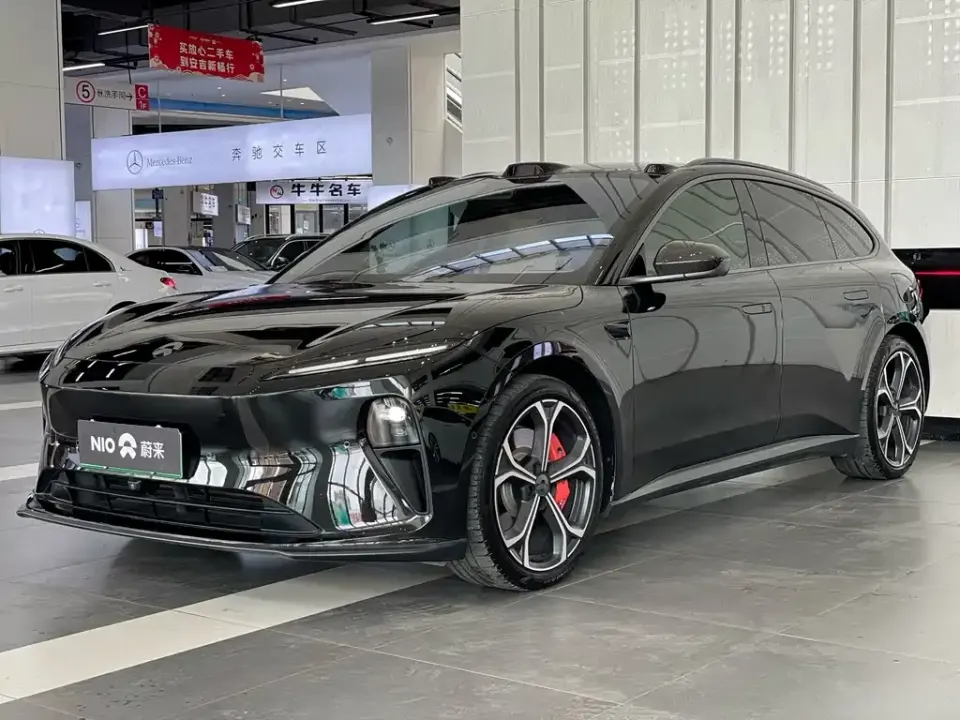 Nio ET5