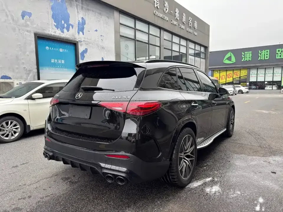 Mercedes-Benz GLC AMG