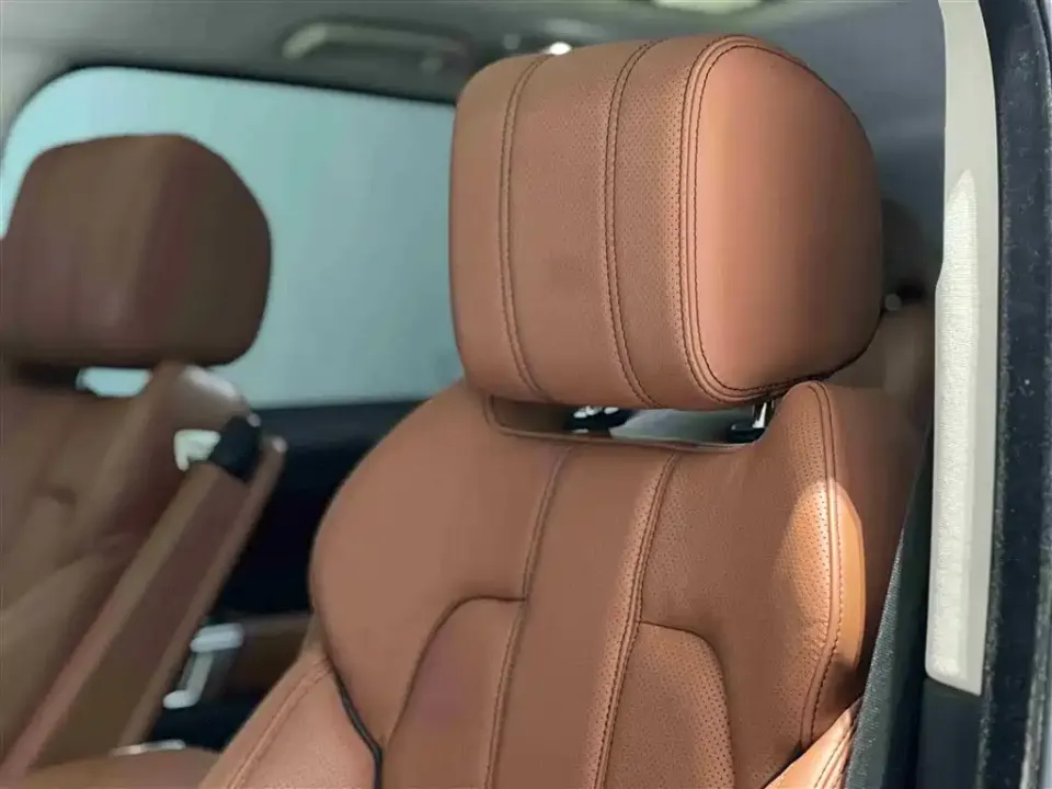 Land Rover Sport
