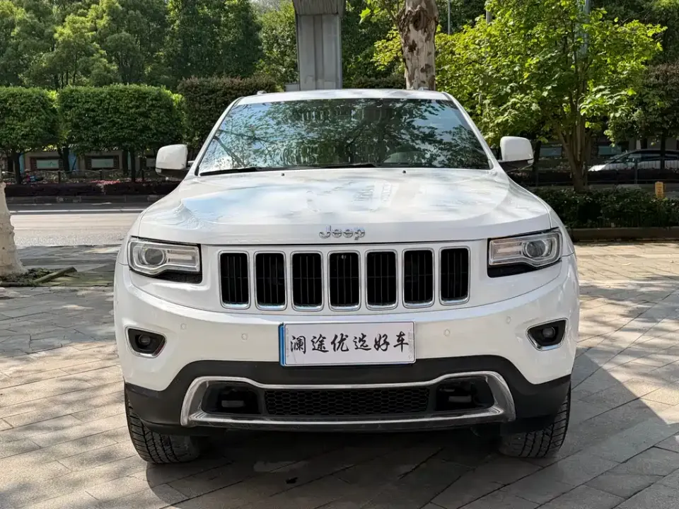 Jeep Grand Cherokee (Import)