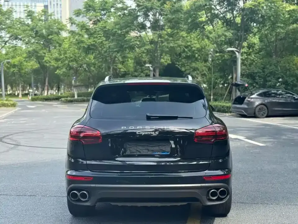 Porsche Cayenne Hybrid